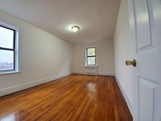 Building Photo - 1 bedroom in BRONX NY 10470
