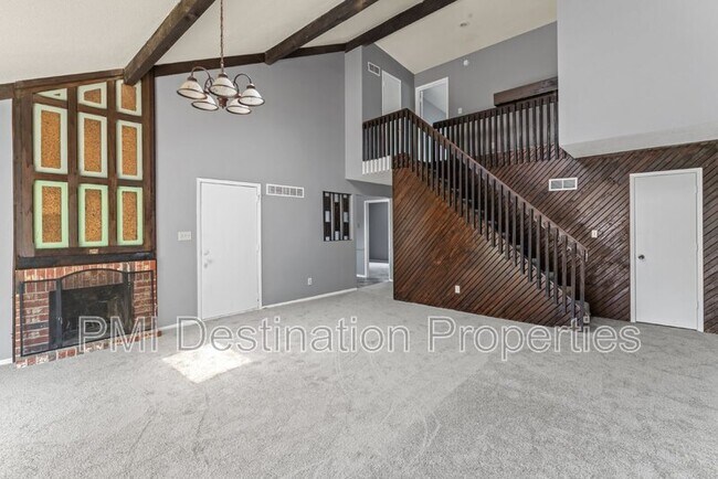 Building Photo - 1807 N 76th St