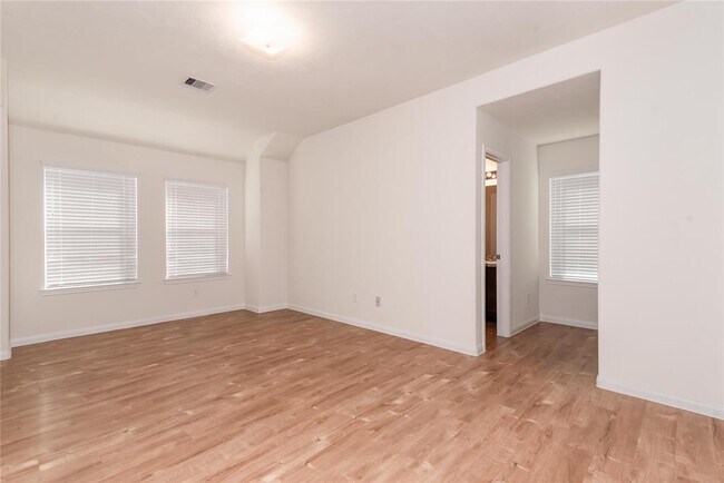 Building Photo - 12634 Wild Columbine Rd