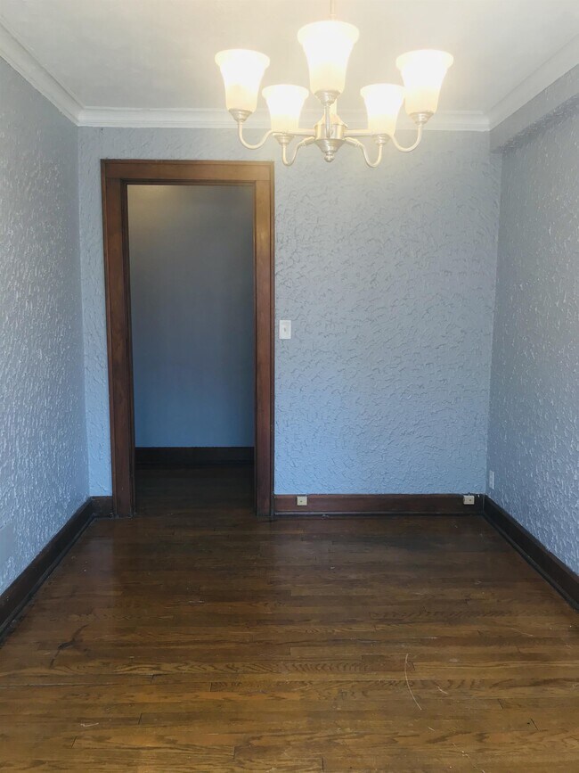 Foto del edificio - 727 N Capitol Ave