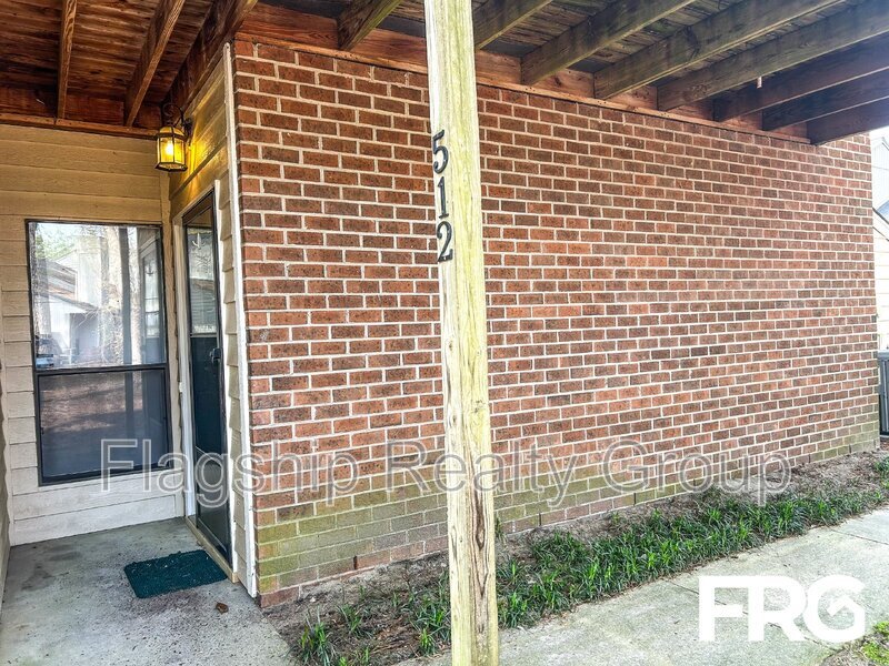 512 Hidden Branches Close, Winterville, NC 28590 Condo for Rent in