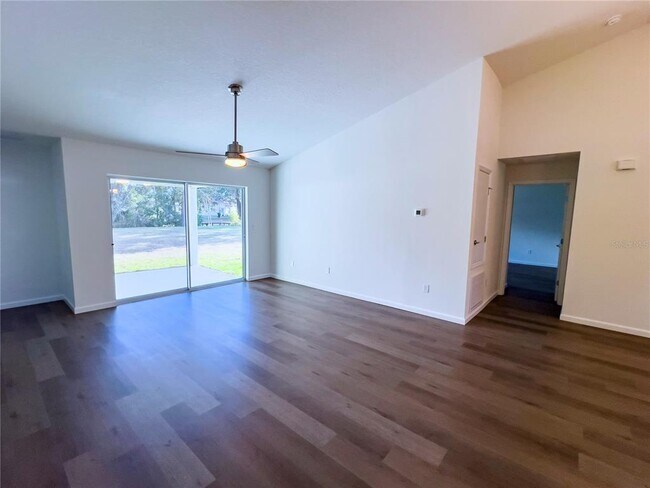 Foto del edificio - 154 Bren Mar Ln