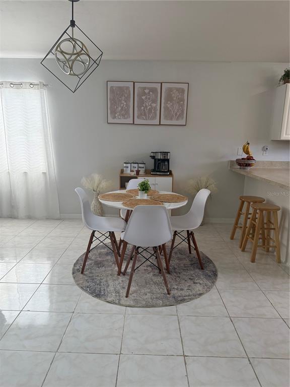 Foto del edificio - 1458 Bay Grove Dr