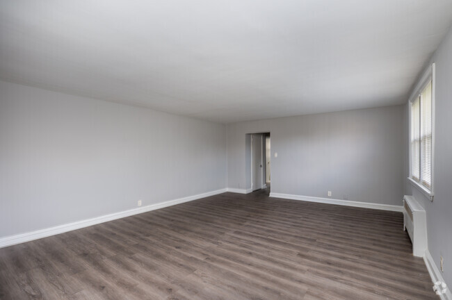 1BD, 1BA - 630SF - Jenkintown Gardens Apartments