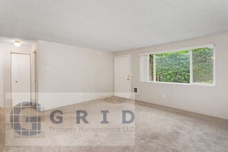 Building Photo - 7033 SW Garden Home Rd