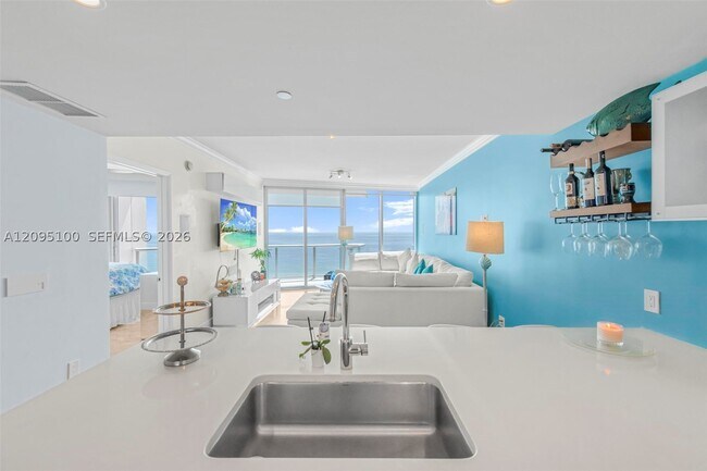 Building Photo - 17001 Collins Ave