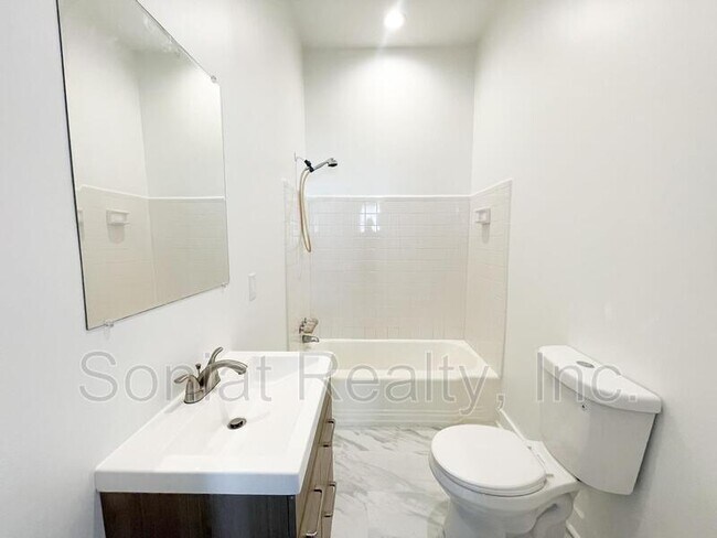 Foto del edificio - 710 Burdette St