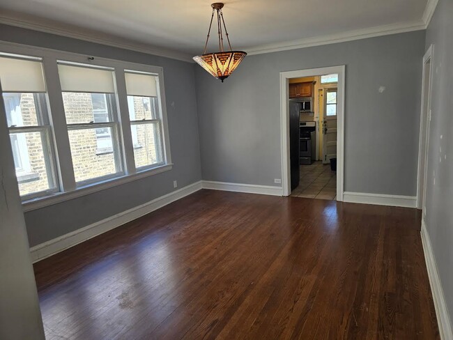 Comedor - 6621 N Campbell Ave