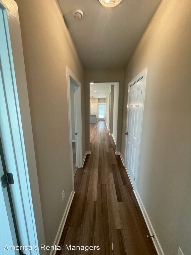 Foto del edificio - 4 br, 2 bath House - 45 River Birch Lane