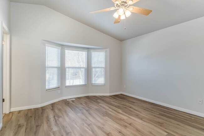 Foto del edificio - Beautiful Single Family Home for Rent in L...