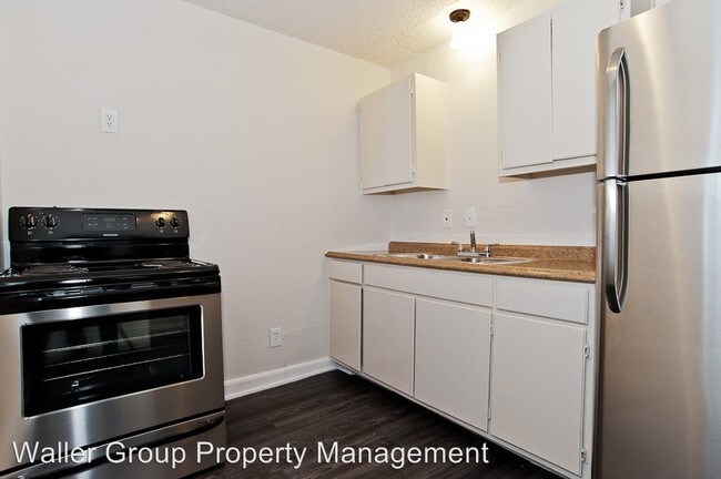 Foto del edificio - 2618-2618 Jeffries St