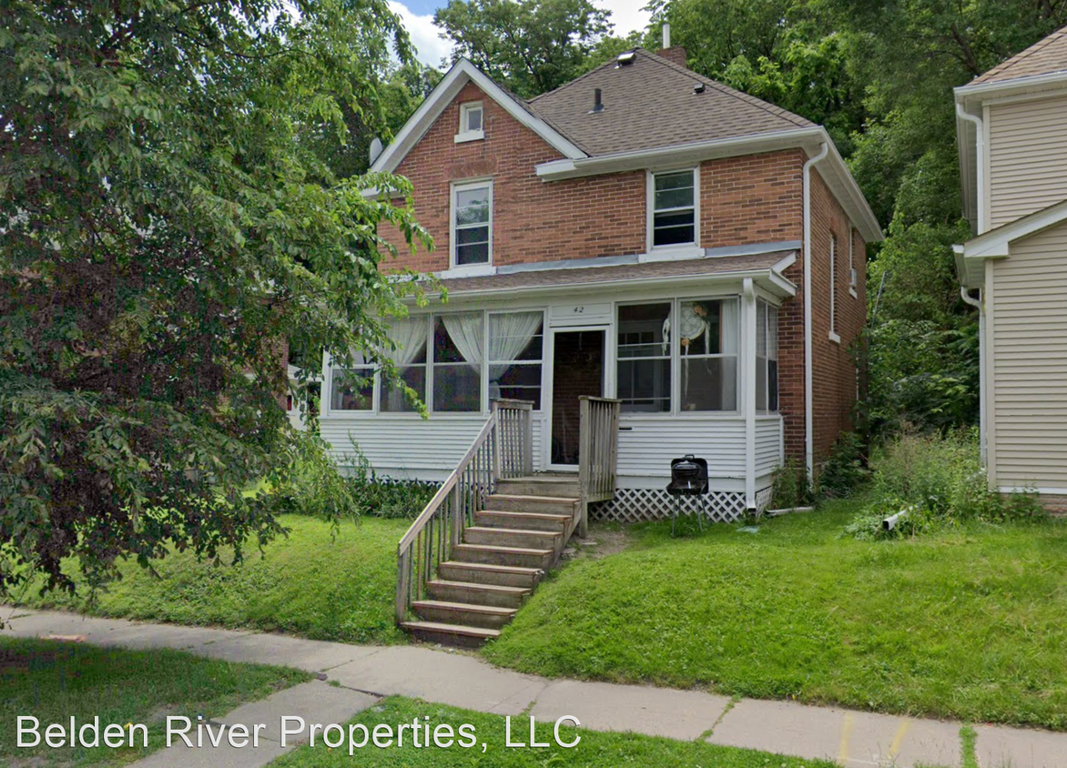 Primary Photo - 3 br, 2 bath House - 42 E King St