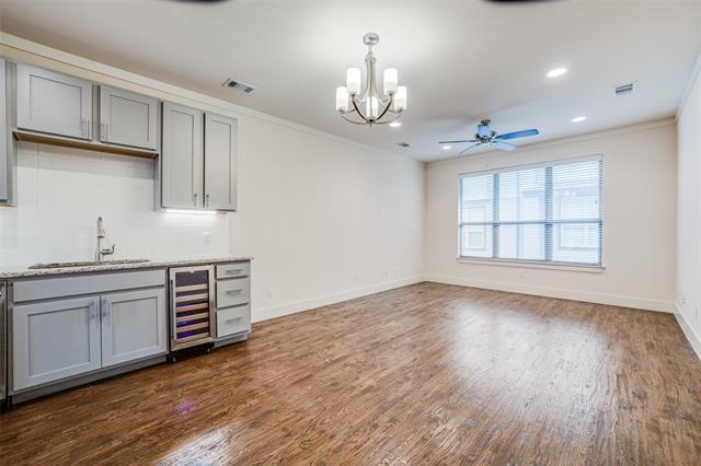 Foto del edificio - 4316 Hartford St