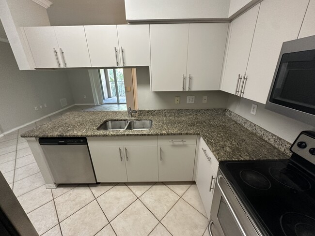 Foto del edificio - 6530 Emerald Dunes Dr