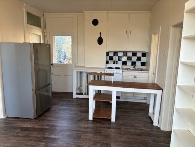 Foto del edificio - 110 Pine St