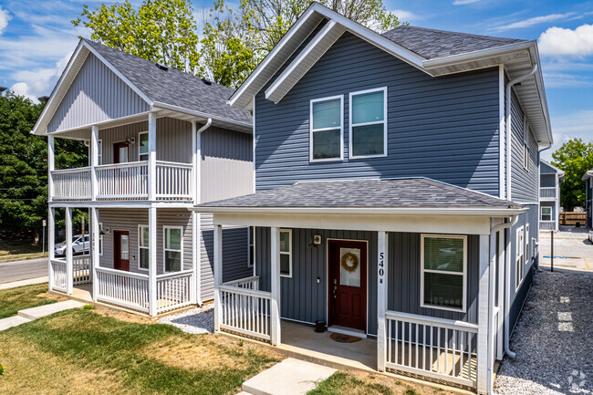 Unique Student Housing - Cherry Street Cottages