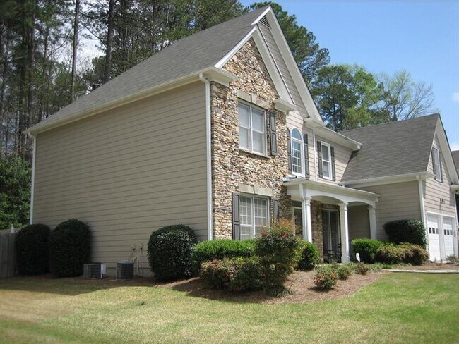 Building Photo - 220 Windsor Chase Trail