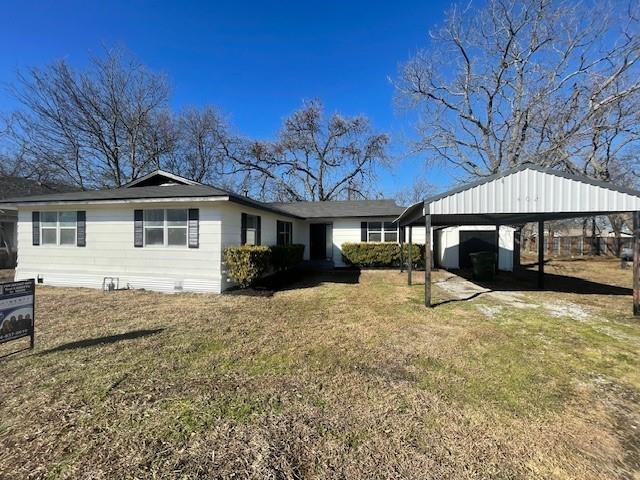 Foto principal - 402 N Hughes St