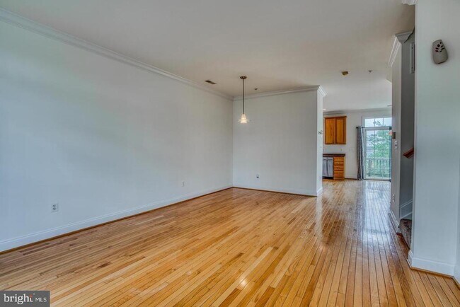 Foto del edificio - 855 Ramsay St