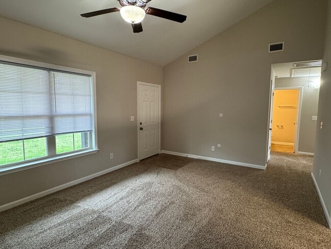 Building Photo - 1503 Gambill Wood Dr