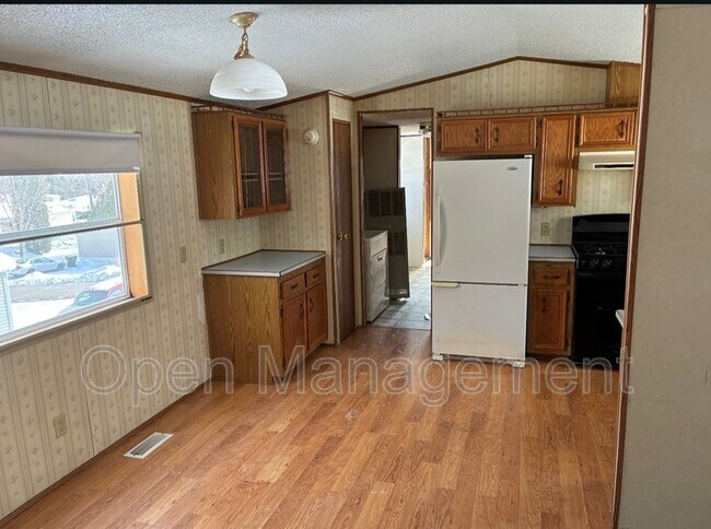 Foto del edificio - 2991 Mounds Rd Box 68