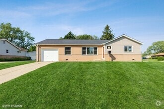 Building Photo - 220 Kingman Ln