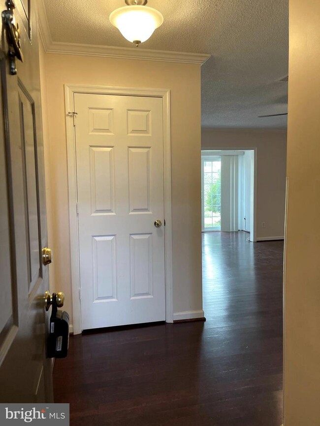 Building Photo - 12108 Green Ledge Ct