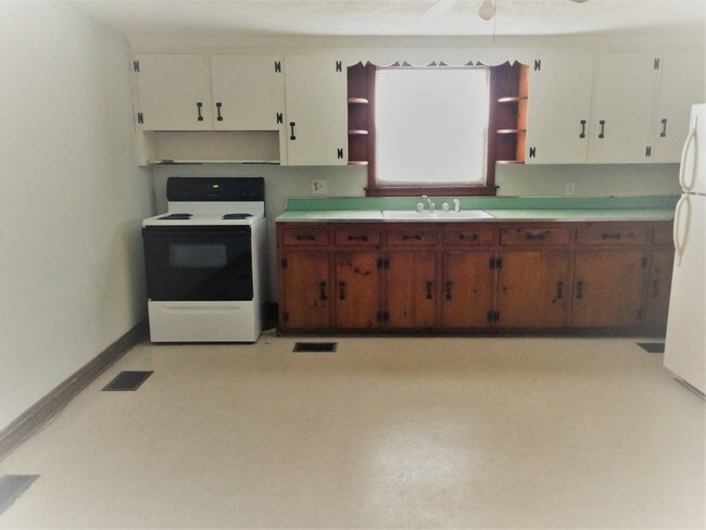 Foto del edificio - 805 McCausland St