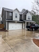 Building Photo - 804 La Quinta Ln