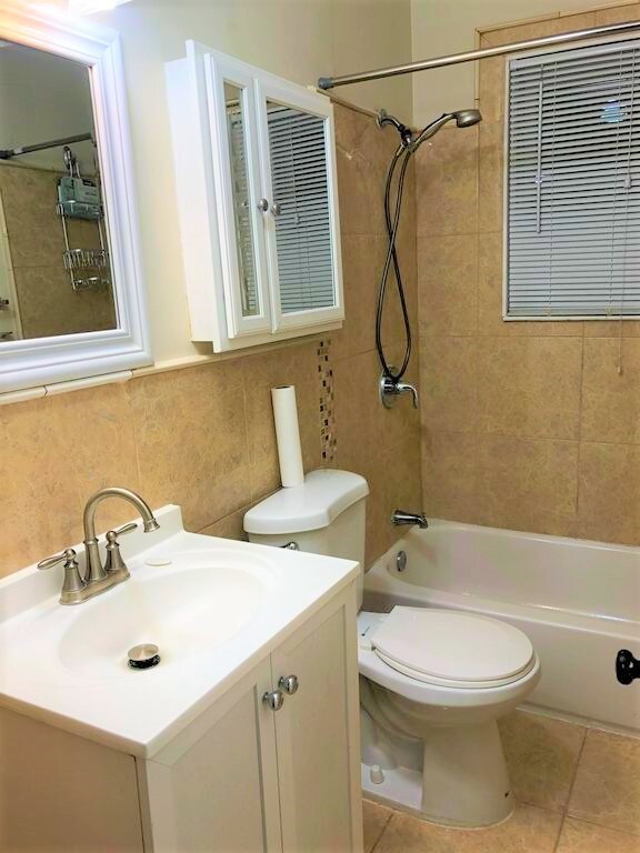 Foto del edificio - 6911 24th Ave