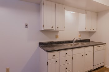 Foto del edificio - Sandra Apartments