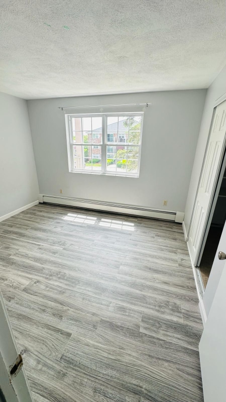 Building Photo - 5 Kenmar Dr