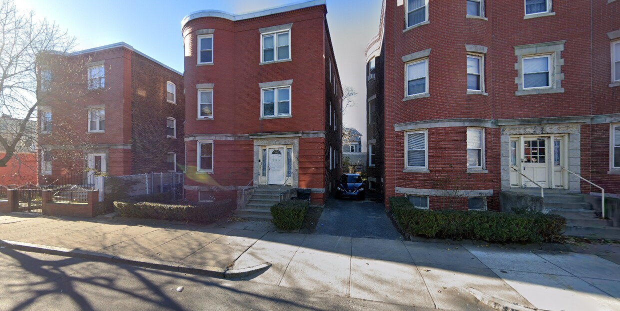 Foto del edificio - 135 Washington St