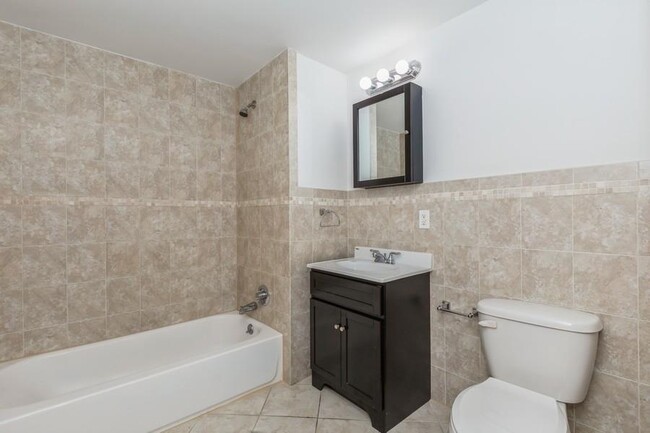 Foto del edificio - 125 43rd St