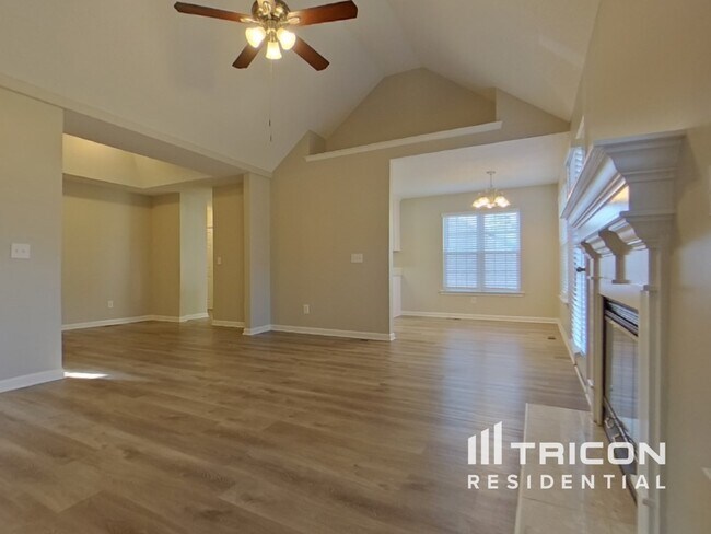 Foto del edificio - 216 Turtle Creek Dr
