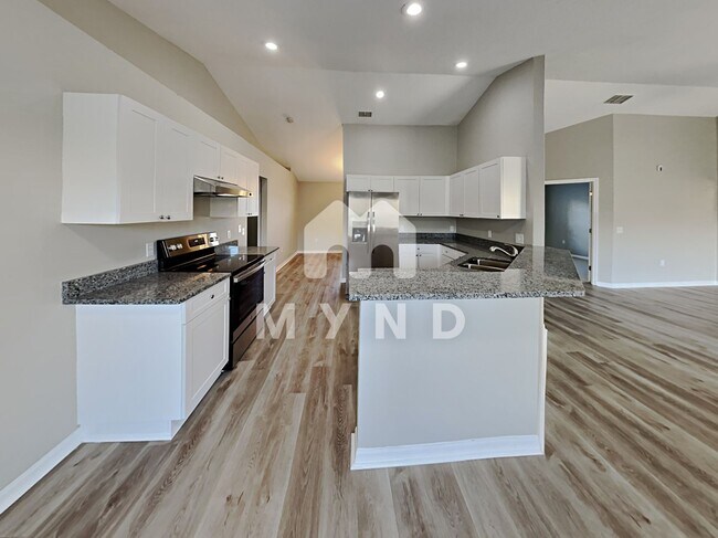 Foto del edificio - 3189 Thoroughbred Loop N