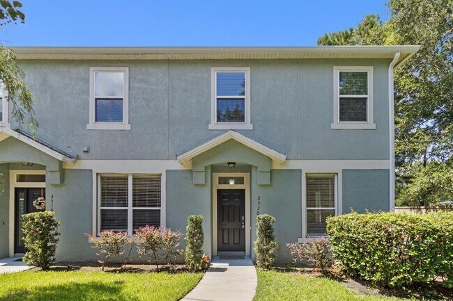 Building Photo - 3520 San Jacinto Cir