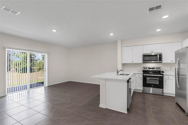 Foto del edificio - 2340 Penguin Blvd