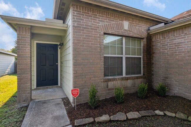 Foto del edificio - 13935 Prosperity Ridge Dr