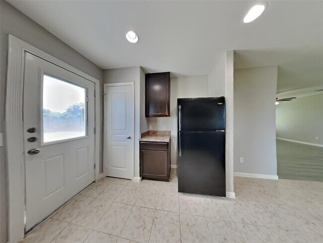 Foto del edificio - 506 Enchanted Springs Dr