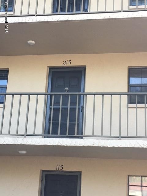 Building Photo - 1025 Rockledge Dr