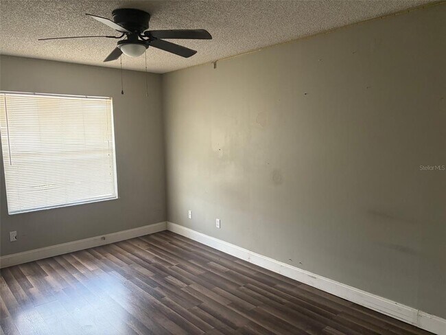 Foto del edificio - 4314 Pershing Pointe Pl