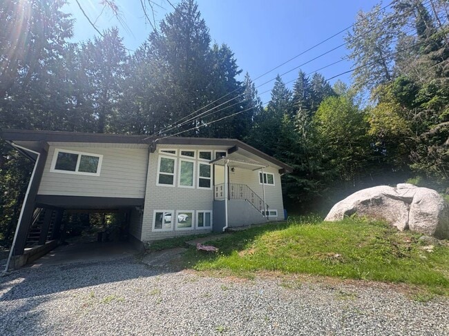 Building Photo - 12193 Rothsay St