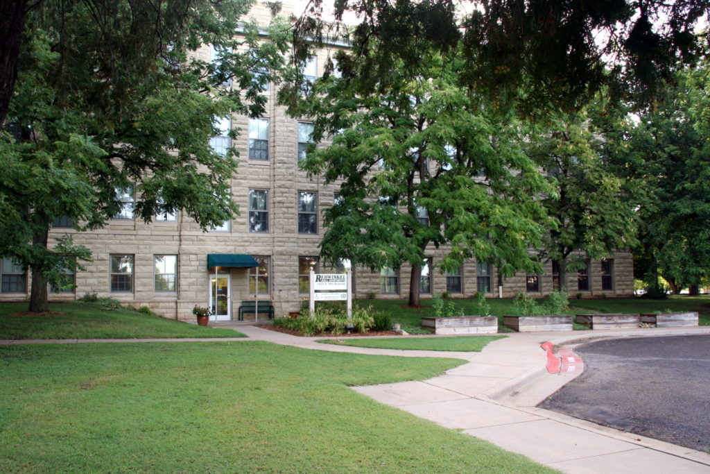 Primary Photo - 1415 E 6th Ave