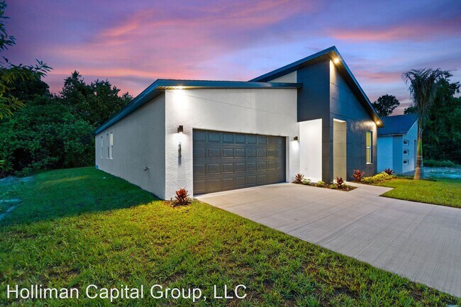 Foto del edificio - 4 br, 2 bath House - 212 Newcastle Court