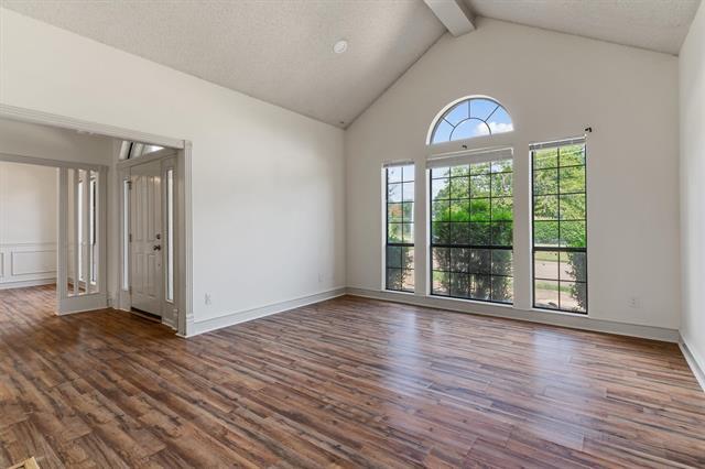 Building Photo - 3024 La Prada Dr