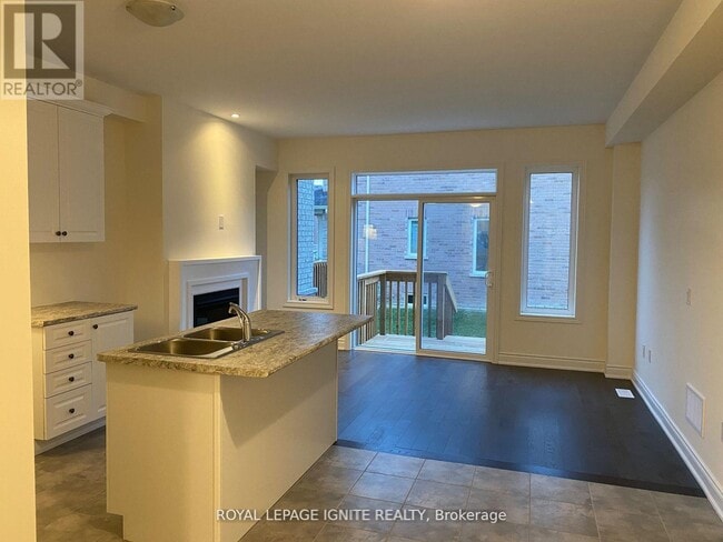 Building Photo - 35 Bushwood Trl