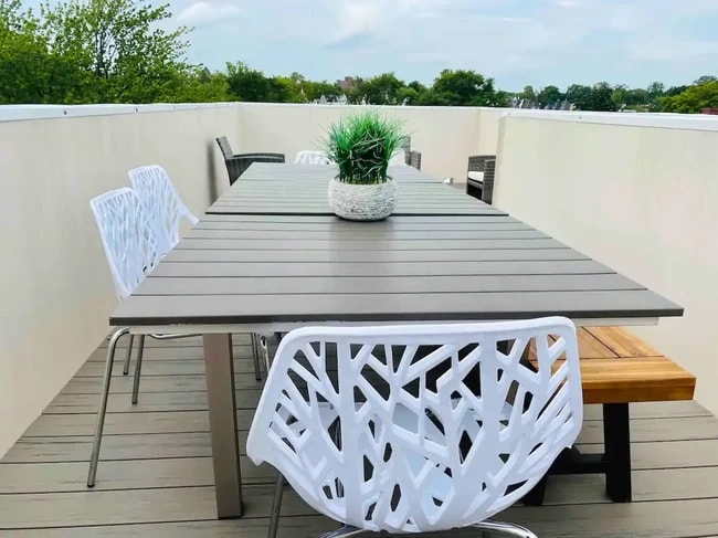 roof-top - 1000 I St NE
