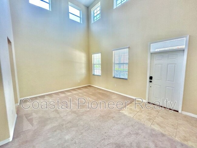 Building Photo - 2123 Roanoke Springs Dr