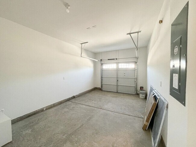 Foto del edificio - 305 Dipsea Spg